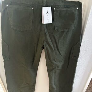 New Nike Cactus Jack Green Cargo Women’s Pants Size 14